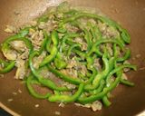 รูปขั้นตอนการทำที่ 3 ของ สปาเก็ตตี้หอยลายพริกหวาน