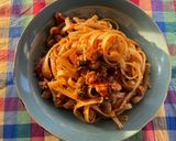 รูปขั้นตอนการทำที่ 2 ของ เฟตตูชินี่น้ำพริกอ่องที่เหลือ🌶️🧄🍝