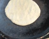बाजरे के आटे की रोटी (bajre ke aate ki roti recipe in Hindi) रेसिपी चरण 2 फोटो
