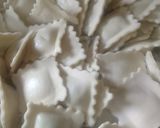 Foto del paso 6 de la receta: Ravioles con alitas de pollo