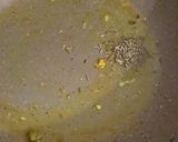 A picture of step 5 of Baked paneer momos with gravy.