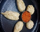 A picture of step 5 of Veg steamed Momos.
