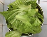 A picture of step 5 of Green Mustard In Salted Fish With Pork Rib Soup.