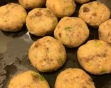 Foto langkah ke 6 dari resep Perkedel Kentang cemplung-cemplung.