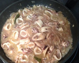 Foto del paso 2 de la receta: Calamares encebollados