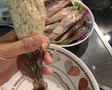 Foto del passaggio 4 della ricetta Calamari ripieni al forno