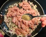 A picture of step 3 of Potatoes Mousakka.