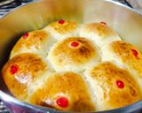 Foto langkah ke 4 dari resep Roti Sobek Tanpa Ulen (margarin).
