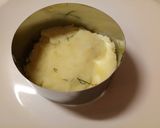 A picture of step 3 of Pan-fried sea bass on a bed of yoghurt and dill potatoes.