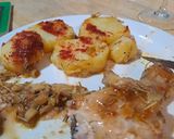Foto del paso 13 de la receta: Pollo al vino para agasajarnos con algo rico