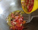 A picture of step 9 of Dahi wali bhindi.