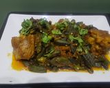 A picture of step 4 of Bhindi gosht(chicken).