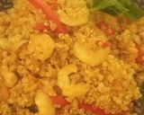Foto del paso 5 de la receta: Wok de quinoa y camarones