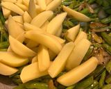 A picture of step 5 of Odisha Guwar Beans Besara Bhaja (Dry Cluster Beans Sabji with Mustard Paste).