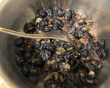 Foto del paso 1 de la receta: Mermelada saludable de arándanos y chía con sólo 10 % de azúcar