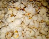 A picture of step 2 of Popcorns.