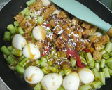 Foto langkah ke 4 dari resep Oseng Buncis Tempe Telur Puyuh.