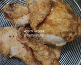 Foto langkah ke 2 dari resep Ayam Geprek (Tanpa marinasi seharian).
