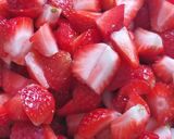 Foto langkah ke 1 dari resep Selai strawberry home made.