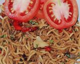 Foto langkah ke 3 dari resep Mie Goreng Spesial.