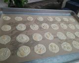 Foto langkah ke 2 dari resep Almond crispy.