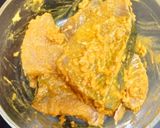 A picture of step 1 of Spicy fish masala.