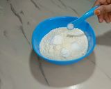 Foto langkah ke 2 dari resep Bolu nangka kukus sukade.