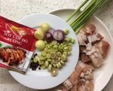 Hình bước làm 1 của món Burger thịt nướng xốt trứng