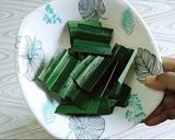 Gambar langkah 1 resipi Roti Jala Pandan & Sos Pandan.