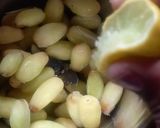 A picture of step 3 of Green grapes sorbet.