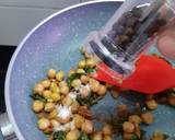 Catalan chickpeas and spinach recipe step 4 photo