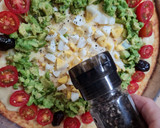 Foto del paso 5 de la receta: Pizza saludable con masa de ricota 🍕 alta en proteínas y grasas saludables ❤ low carb🍕 sin gluten