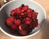 Une image de l'étape 1 de Tarte aux pommes et fruits rouges (pâte brisée épeautre crème de citron).