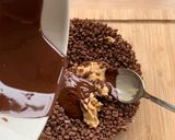 Foto del passaggio 6 della ricetta Torta di Riso Cocco e Cioccolato