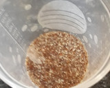 Foto del paso 1 de la receta: Salsa medicinal de tomate con semillas de lino y espirúlina