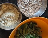 A picture of step 1 of Oats methi chila.