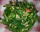 Foto langkah ke 5 dari resep Tumis Genjer Ebi.