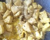 Foto del paso 6 de la receta: Wok de pollo y cerdo a la mostaza con mini galets