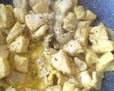 Foto del paso 6 de la receta: Wok de pollo y cerdo a la mostaza con mini galets