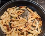 Une image de l'étape 3 de Tarte confit fenouil (avec de l'oignon, du miel, de l'orange).