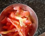 A picture of step 1 of Paneer bhurji.