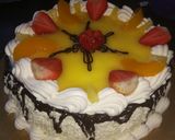 A picture of step 5 of Make a professional cake with easy steps.