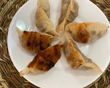 Foto del paso 7 de la receta: Gyozas o empanadas chinas