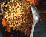 A picture of step 2 of Boondi veg.