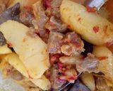 Foto langkah ke 7 dari resep Tetel/urat sapi+kentang santan pedaass😋😋.