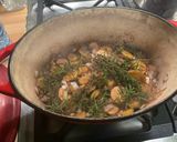 Une image de l'étape 6 de Rôti de cerf mariné au vin, légumes et herbes.
