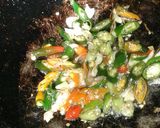 Foto langkah ke 3 dari resep Orek Tempe Lombok Ijo.