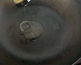 A picture of step 2 of Pan fried sea-bass with spicy nam pla prik dipping sauce.