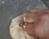 A picture of step 7 of Holi Special Natural Coloured Mini Buns.