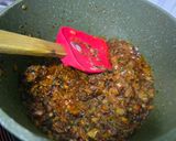 A picture of step 5 of Kisir (Turkish Salad).
